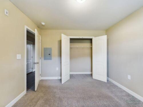 Two-Bedroom-Apartments-in-Fayetteville-North Carolina-Bedroom-with-Double-Door-Closet