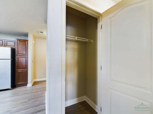 Two-Bedroom-Apartments-in-Fayetteville-North Carolina-Closet-2