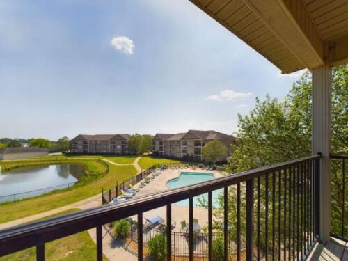 Apartments-in-Fayetteville-North Carolina-Balcony-View-of-Community