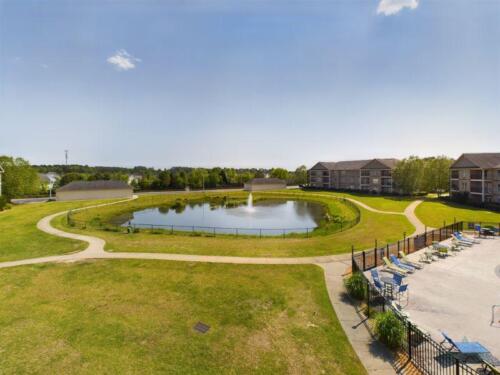 Apartment Rentals-in-Fayetteville-NC-View-of-Pond-with-Fountain