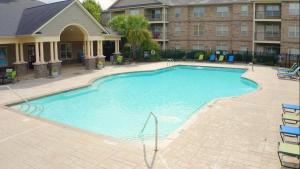 Apartments in Fayetteville, NC - Pool and Patio Area with Sundecks