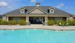 Apartments for rent in Fayetteville, NC - Pool with View to Clubhouse